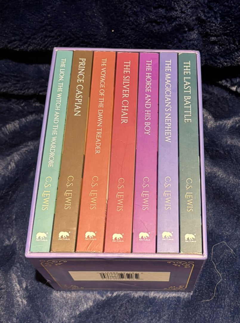 Chronicles of Narnia Gift Set