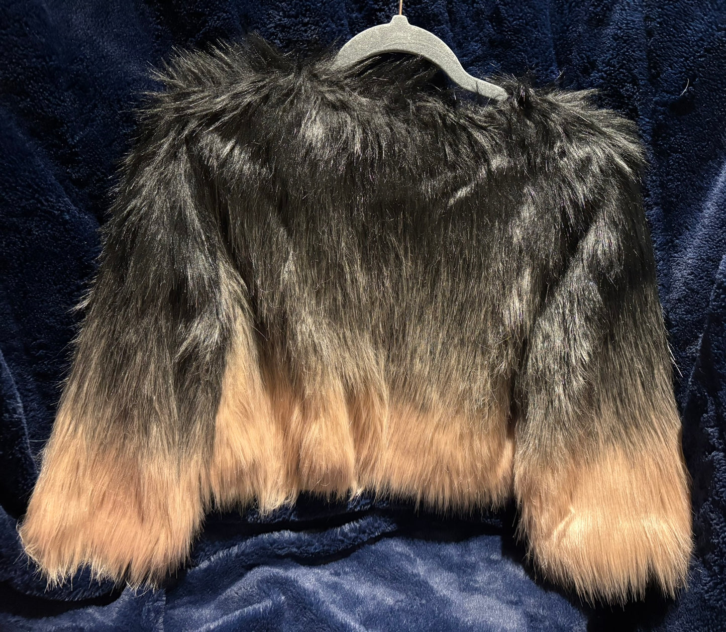 Orsay Short-Sleeve faux-fur Jacket imported from Germany never worn